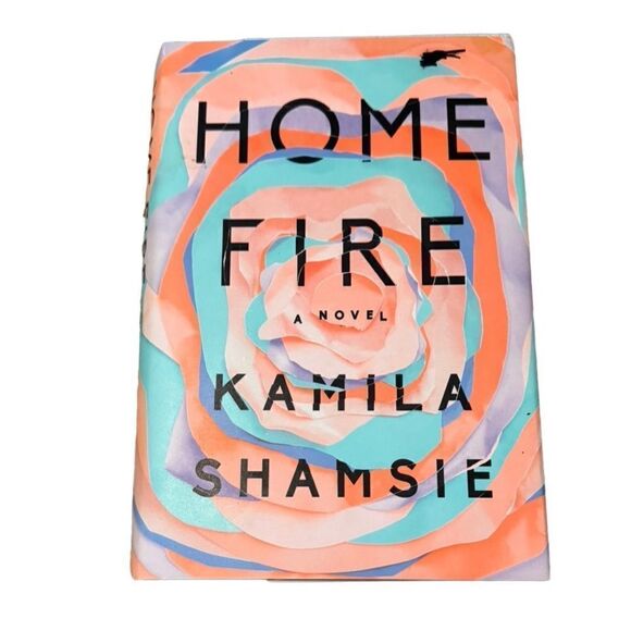 Home Fire, Kamila Shamsie - Picture 1 of 7